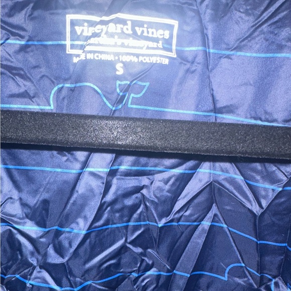 Vineyard Vines Vest - Picture 4 of 5